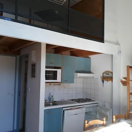 Situe Au Sein D'une A Pour 4 A 6 Personnes, 1 Chambre, 1 Mezzanine * Barèges