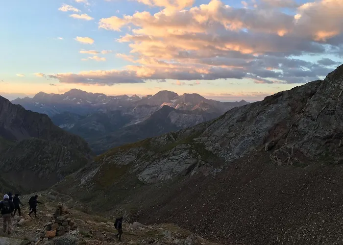 Situe Au Sein D'une A Pour 4 A 6 Personnes, 1 Chambre, 1 Mezzanine 公寓