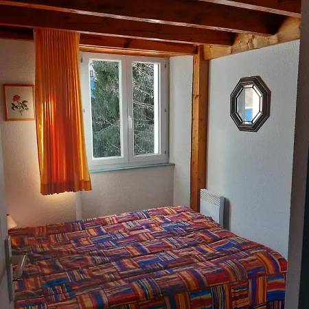 Situe Au Sein D'une A Pour 4 A 6 Personnes, 1 Chambre, 1 Mezzanine Barèges