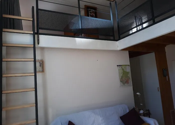 Situe Au Sein D'une A Pour 4 A 6 Personnes, 1 Chambre, 1 Mezzanine Barèges